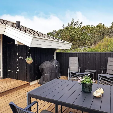 Stylish Retreat In Gronhoj-by Traum Løkken