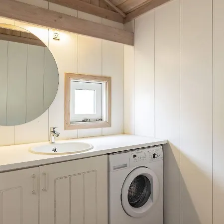 Stylish Retreat In Gronhoj-by Traum Løkken