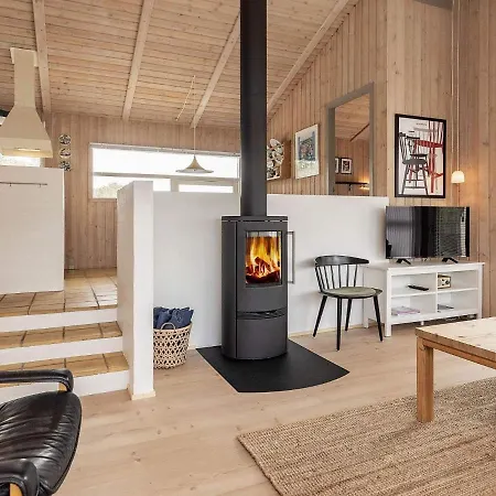 Stylish Retreat In Gronhoj-by Traum