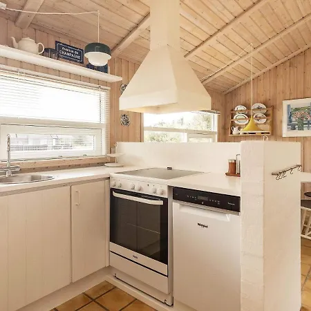 Dom wakacyjny Stylish Retreat In Gronhoj-by Traum Løkken