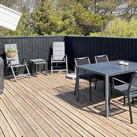 Stylish Retreat In Gronhoj-by Traum Løkken