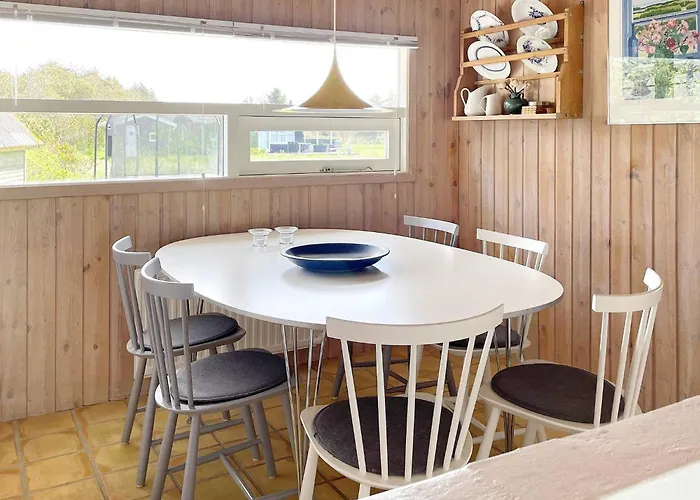 Stylish Retreat In Gronhoj-by Traum * Løkken